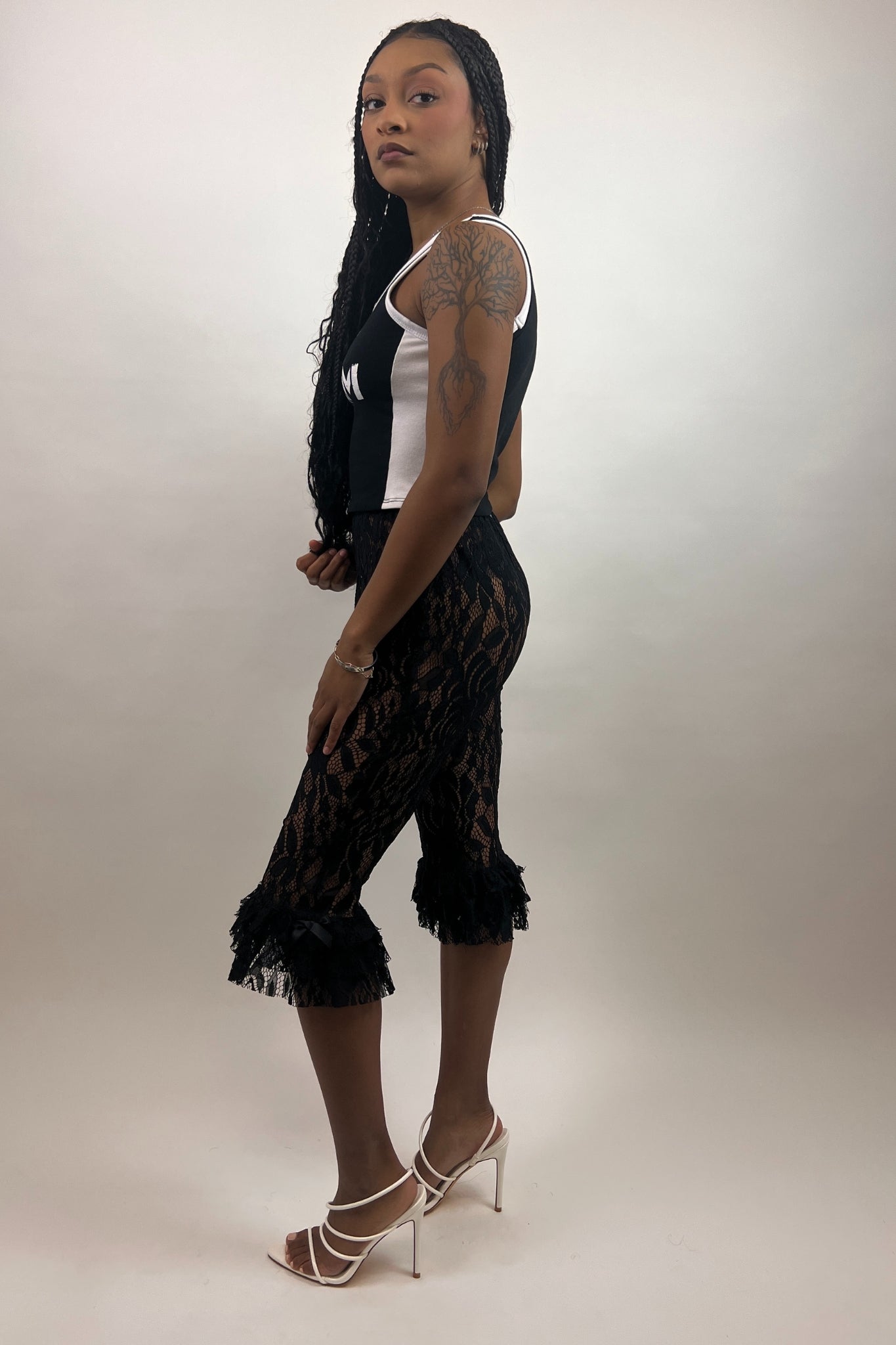 Ruffled Temptation Capri Leggings