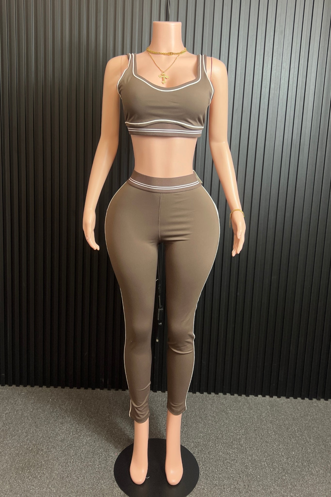 Queen Of The Jungle Legging Set