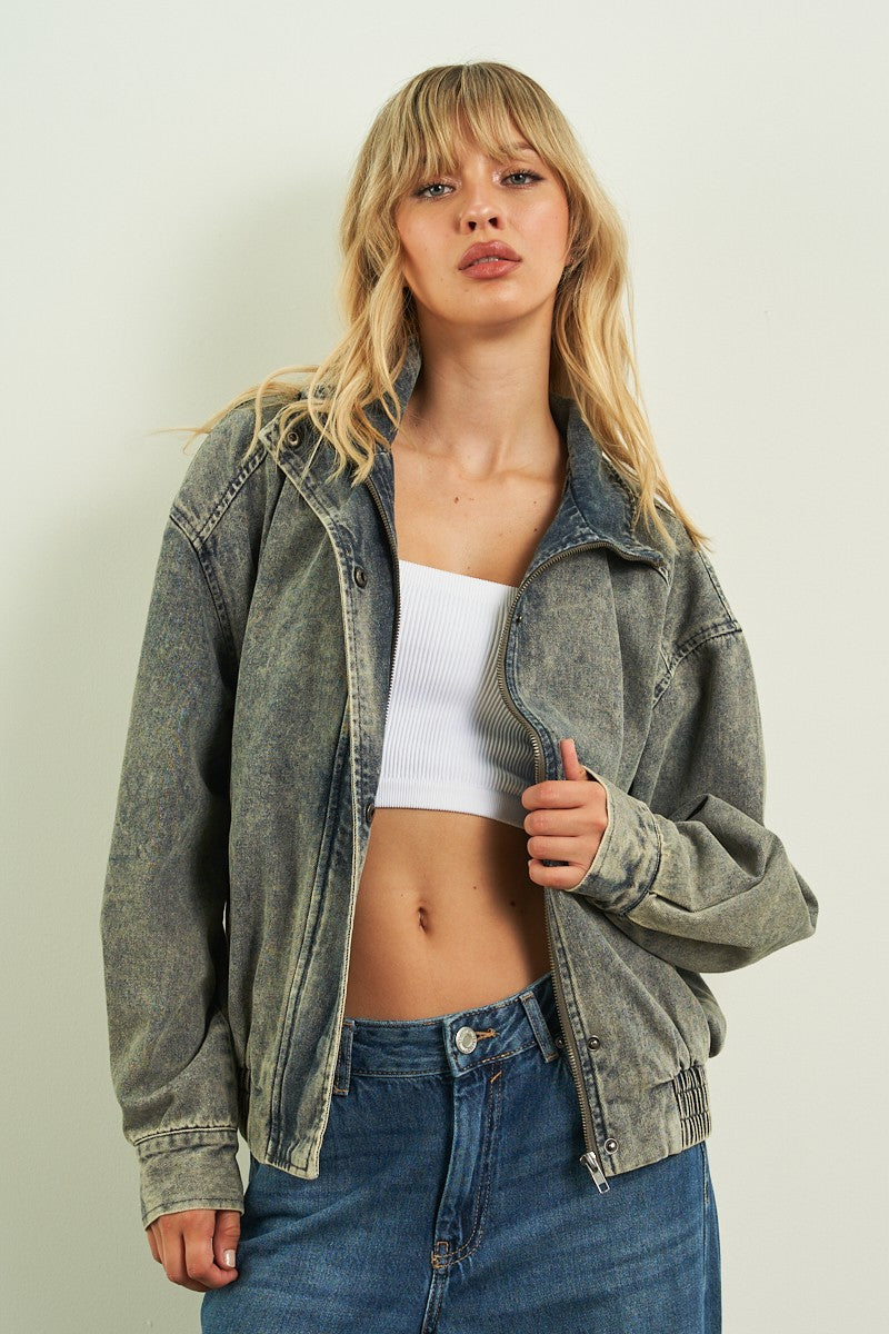 Off Duty Denim Bomber Jacket_Vintage Wash_detail