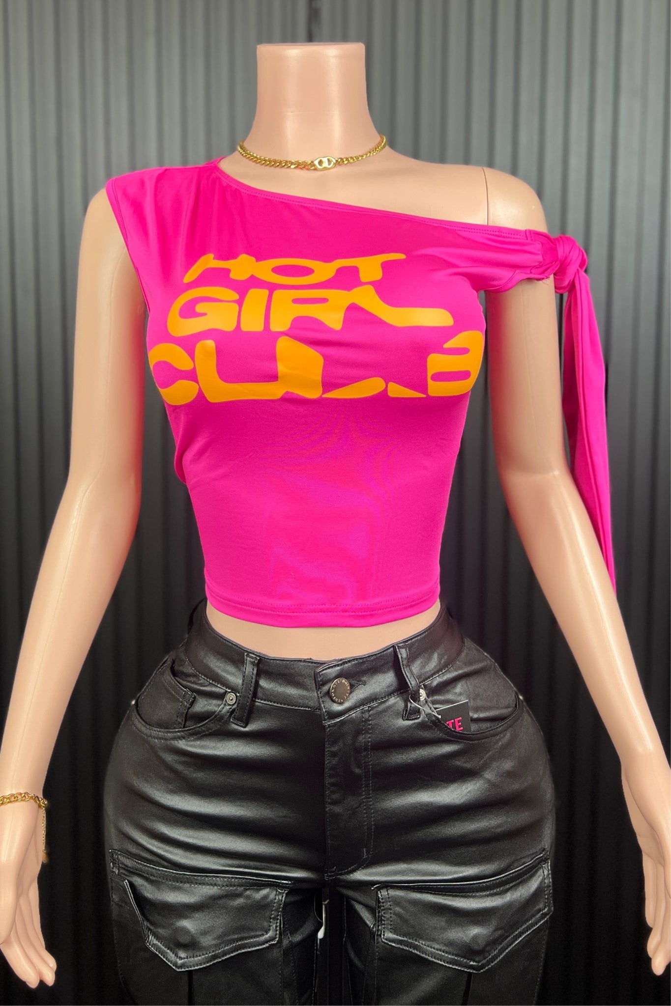 HOT PINK